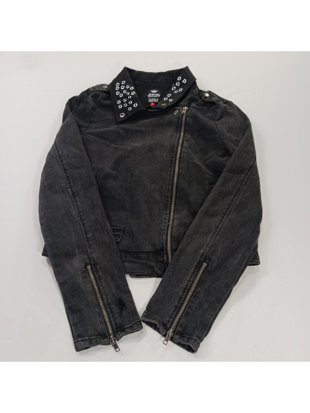 Almost Famous ST-J255-L0 Women's Black Front Zip Denim Jacket Size Medium